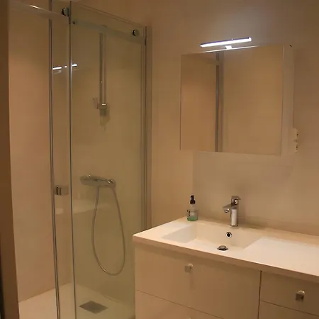 Au Sud Avec Vue Bassin *