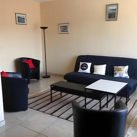 Au Sud Avec Vue Bassin Apartman *